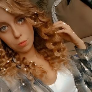 Meet your Posher, Peaches